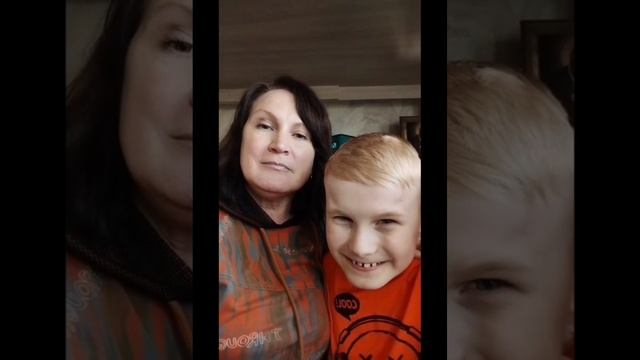 Нас поздравляют