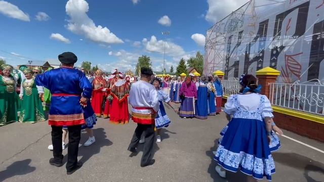 Кадриль на Каравоне. 24.05.25г. Группа Империал.
