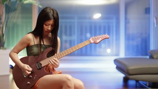Canon Rock ( CORT G300 pro ) - 1080