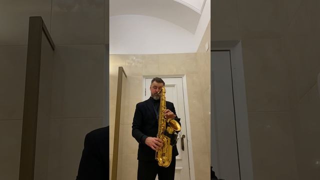 “As time goes by”. 🎷