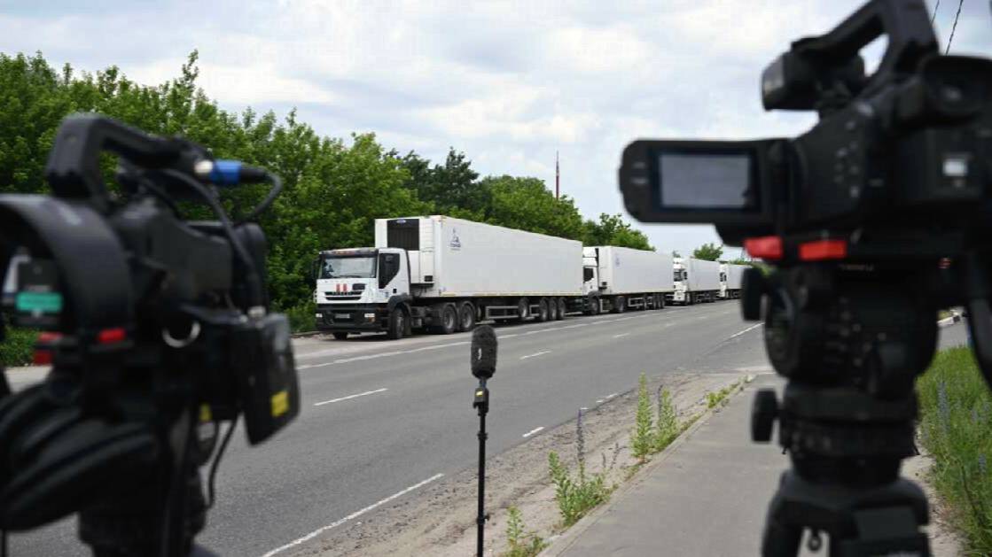 Немецкий журналист назвал свинством отказ Киева забрать тела боевиков