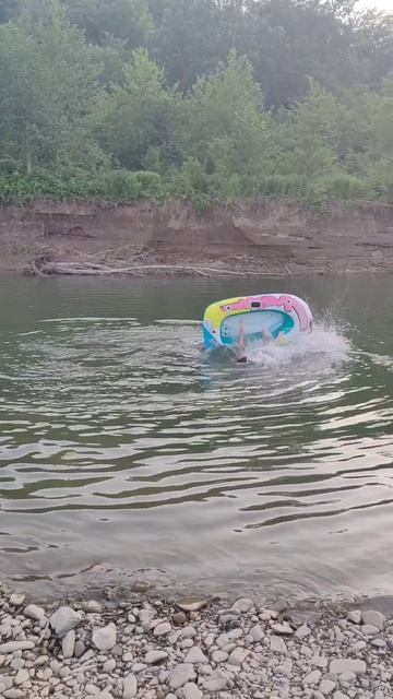 Пранк над девчонками😆🫣