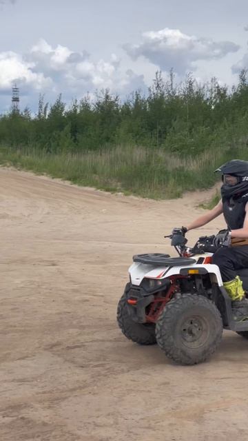 Теперь хотим на байках 😎