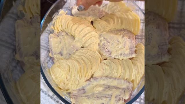 картофель с курицей в духовке