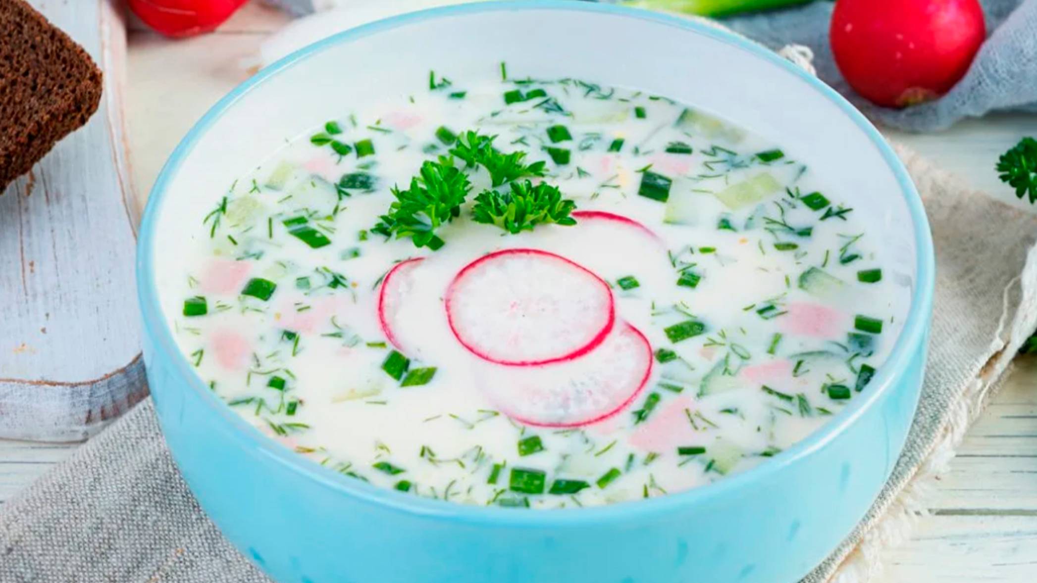 Рецептом вкусной окрошки поделилась многодетная семья из Подмосковья