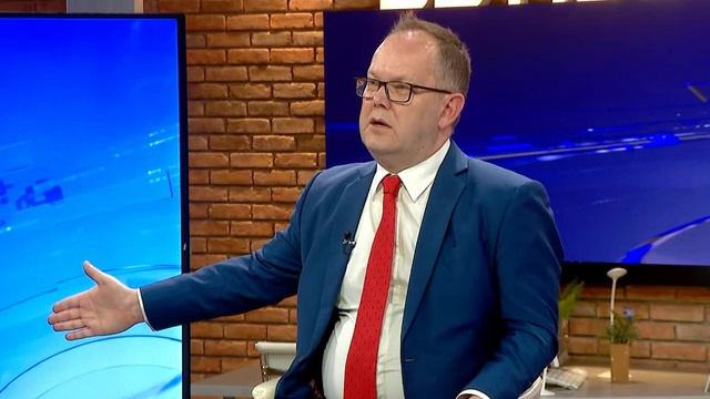 Александр Меркурис и Ян Прауд у Гленна Дисена