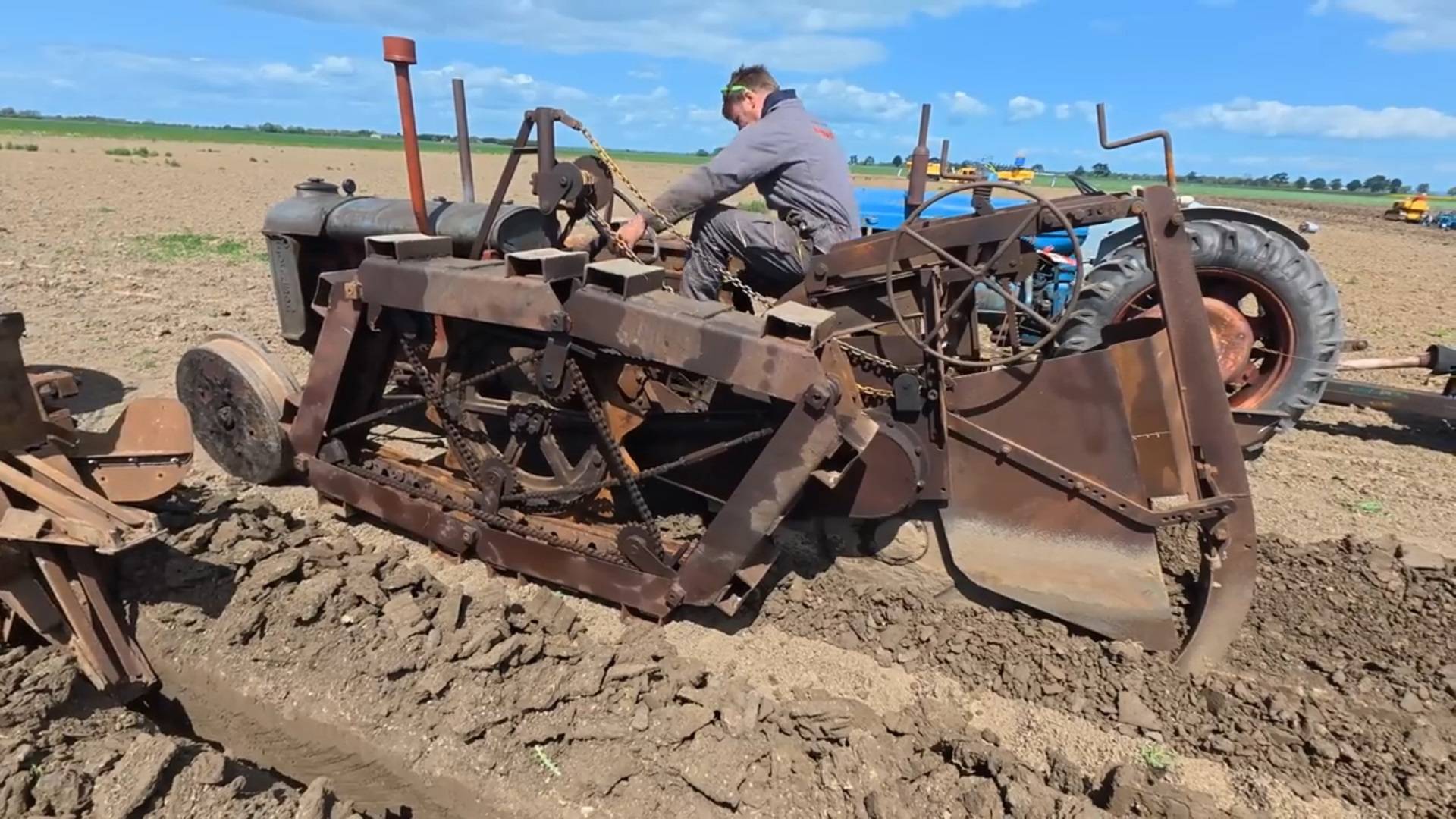 Мощь! Caterpillar 1930-х годов! Работает как новый! #1