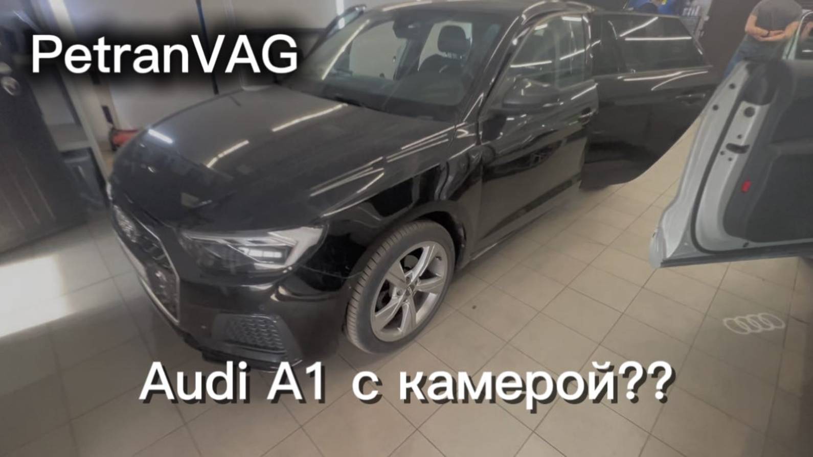 Установка камеры AUDI A1 2022