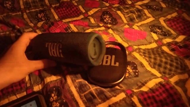 Первый Bass Test JBL Flip 6!😱😱😱😱 сорри за резкость!