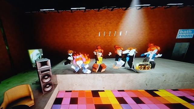 ROBLOX-играю с подругой и с братом вместе