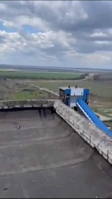 Под Покровском уничтожена одна из крупнейших в Европе угольных обогатительных фабрик.