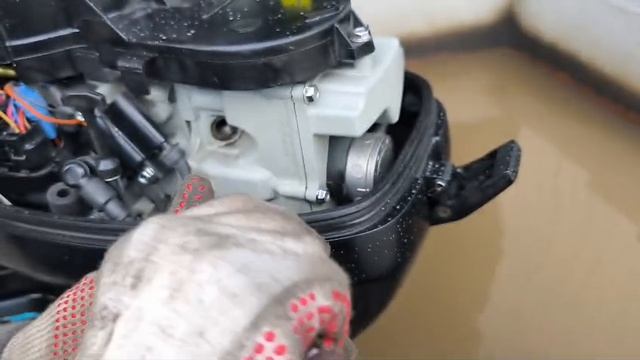 Замер компрессии Suzuki DF 15 . 2007 год.