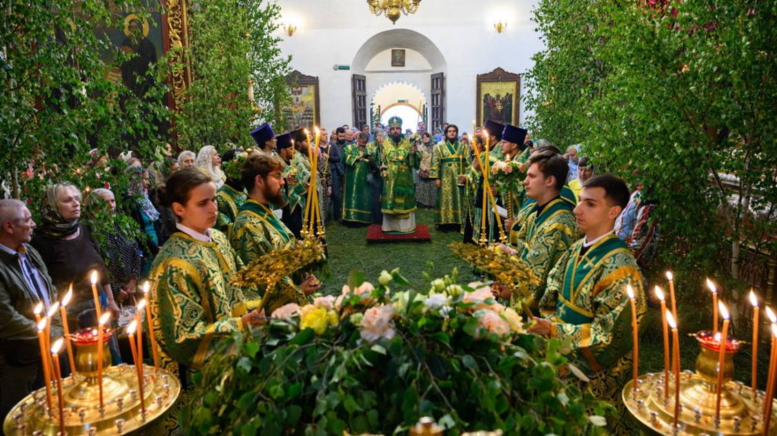 День СВЯТОЙ ТРОИЦЫ - ПЯТИДЕСЯТНИЦА _ Это День рождения Церкви_ Проповедь Архим. Иоанна Крестьянкина