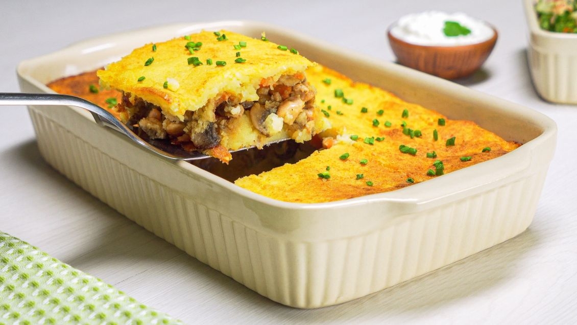 Запеканка с курицей и грибами