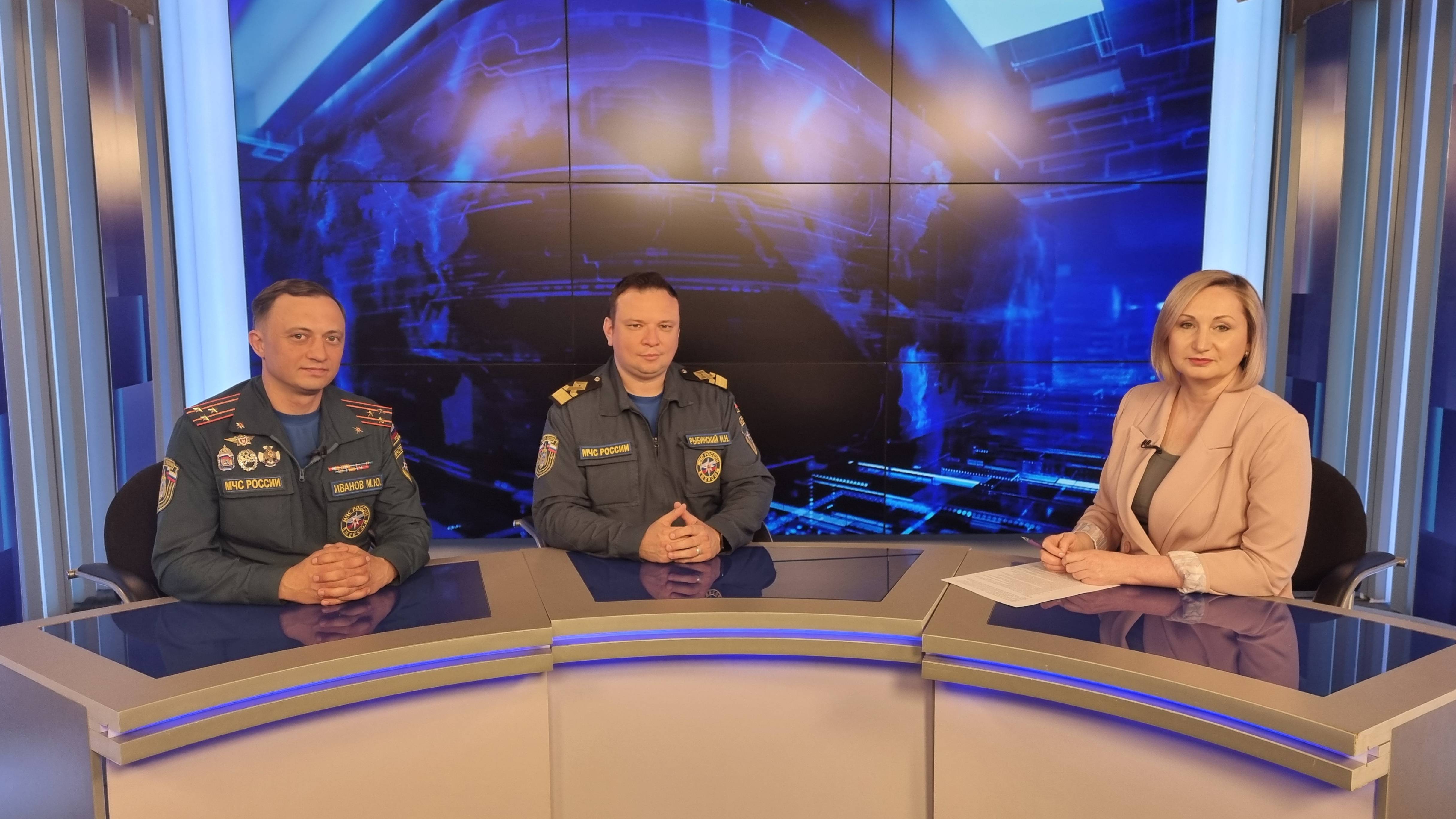 Эфир на ГТРК «Кострома» — о купальном сезоне и летней оздоровительной кампании