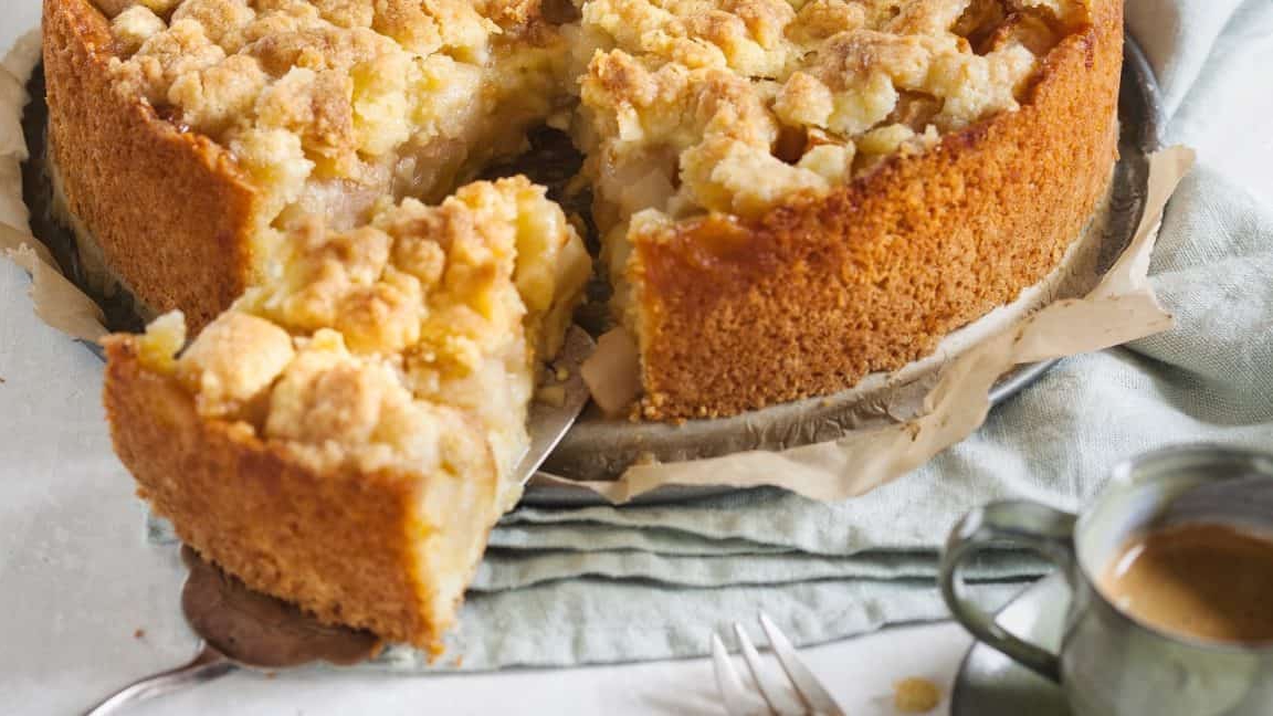 Немецкий Кухен или сахарный ПИРОГ...🥧☕😋    Рецепт в описании ✍️