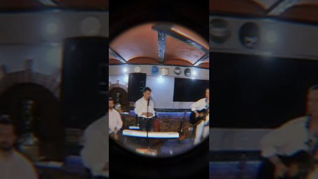 Застольная вокал и гитара Андрей Павлов и Олег Митринюк кахон Георгий Буров