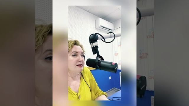 КАШУБА ЕЛЕНА ВАЛЕРЬЕВНА, ДИРЕКТОР КВАТРО МЕД,СОЧИ. ВРАЧ ТРИХОЛОГ, ДЕРМАТОВЕНЕРОЛОГ.