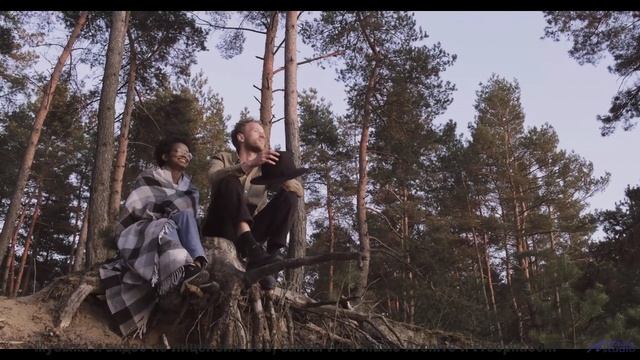 Когда солнце садится под идеальный саундтрек! - Corporate Innovative -- Scott Holmes Music -- Corpor