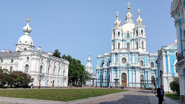 Смольный собор!