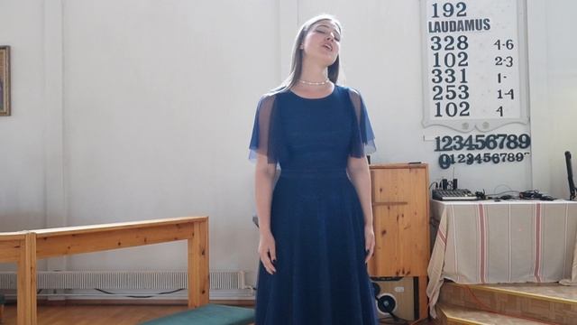 Дария Гаврилова исполняет песню Валентина Соснова "Ты". Орган — Александр Цветков. Сортавала, 1 июня