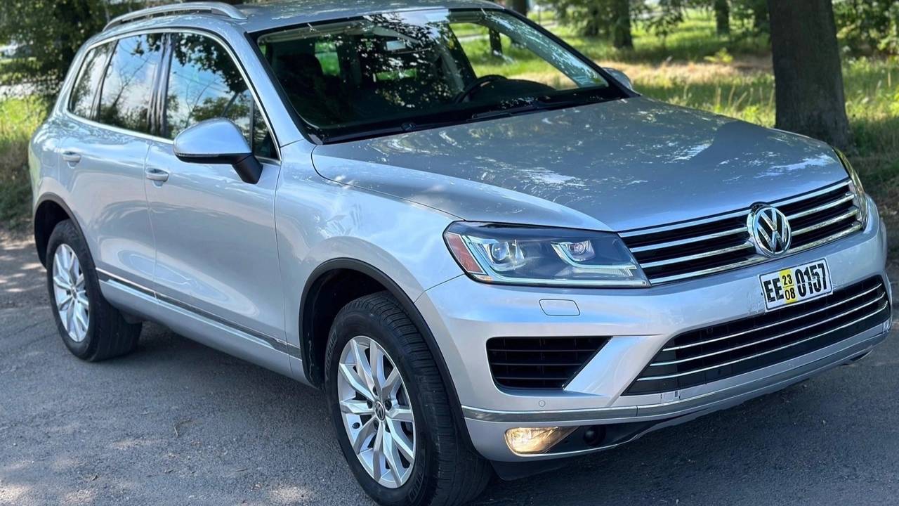 Volkswagen Touareg 1,4 литра замена датчика температуры