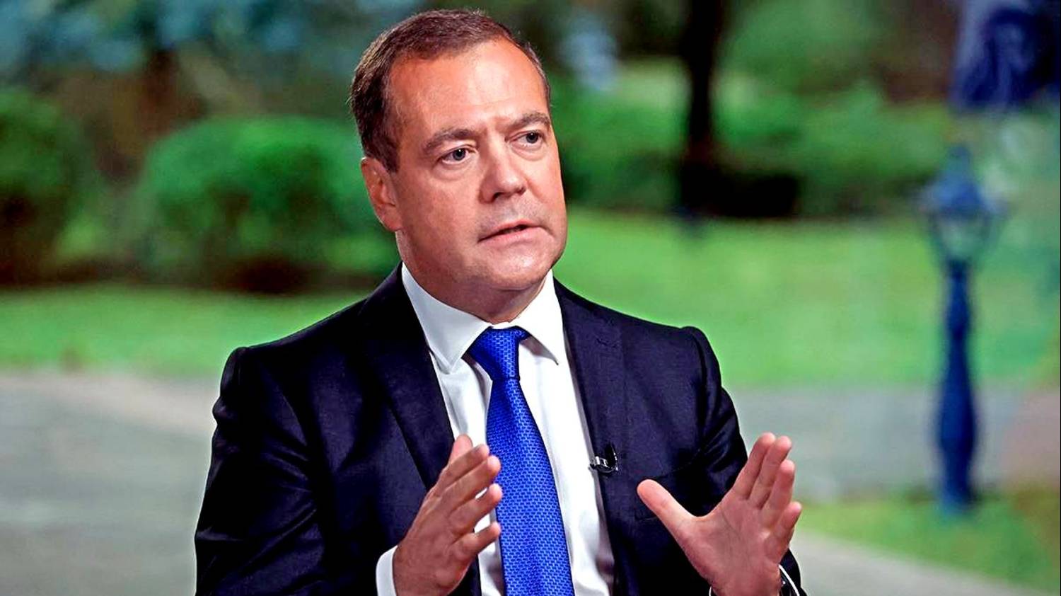 Медведев рассказал о «новых реалиях на земле» из-за наступления ВС РФ