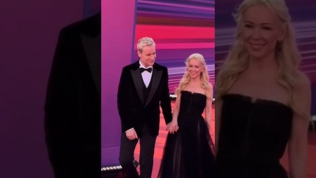 Встреча влюблённых сердец... Счастливых сердец... Автор музыки Павел Ружицкий...