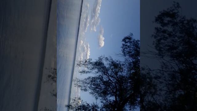 По набережной озеро Селигер🏞