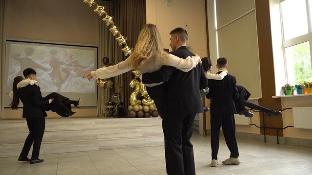 ролик выпускной в школе