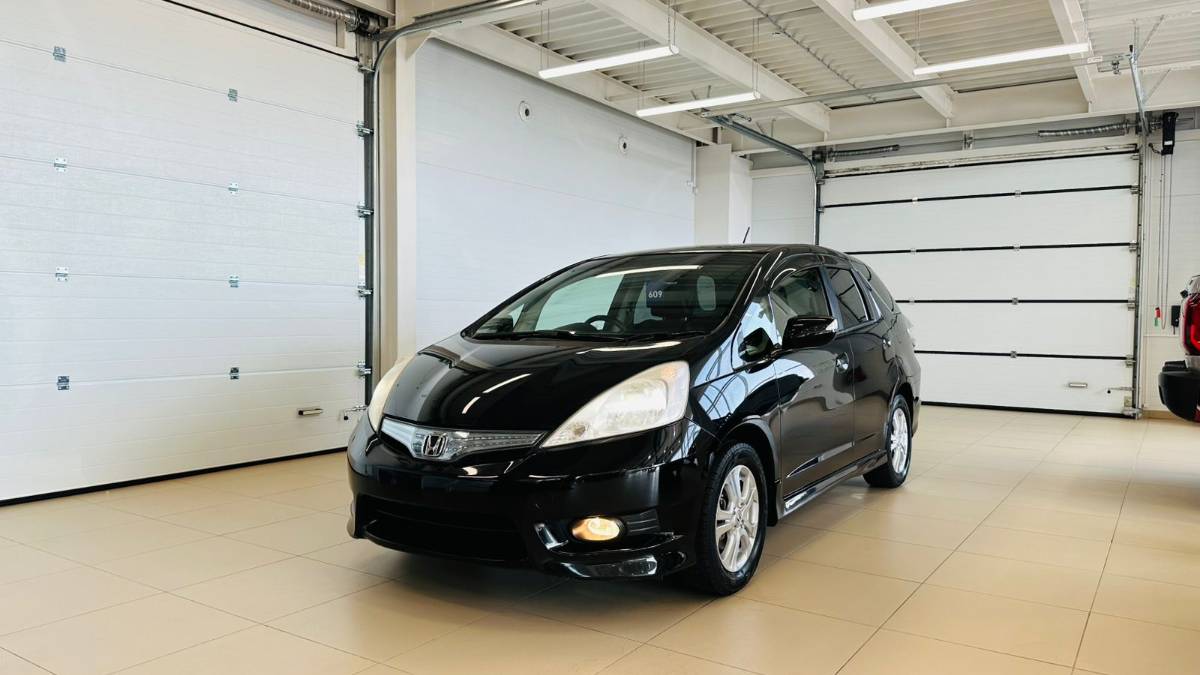 Honda Fit Shuttle, 2012 год