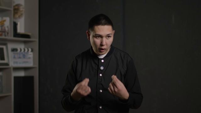 Ернар Ахмет, Видеовизитка