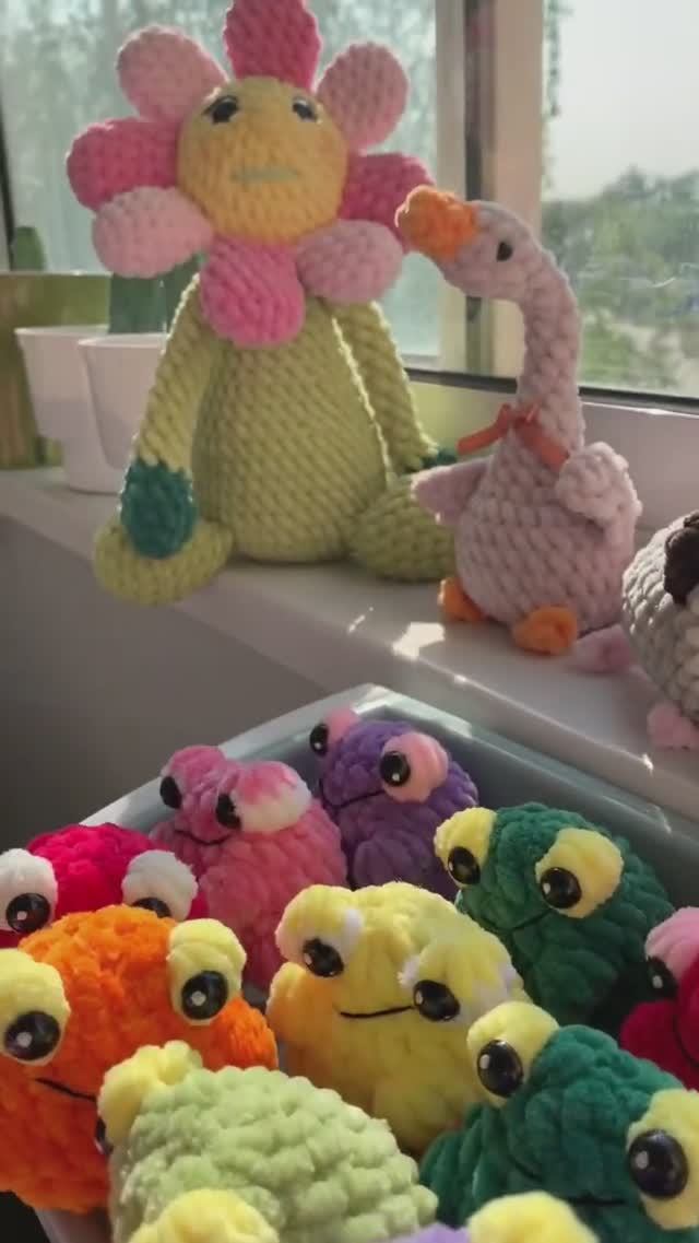 Вяжу всё и сразу))