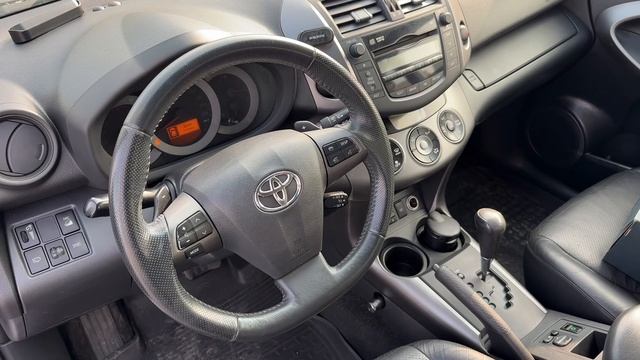 Toyota RAV4 2010