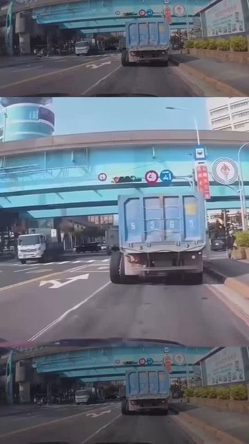 Колеса налево, грузовик направо!