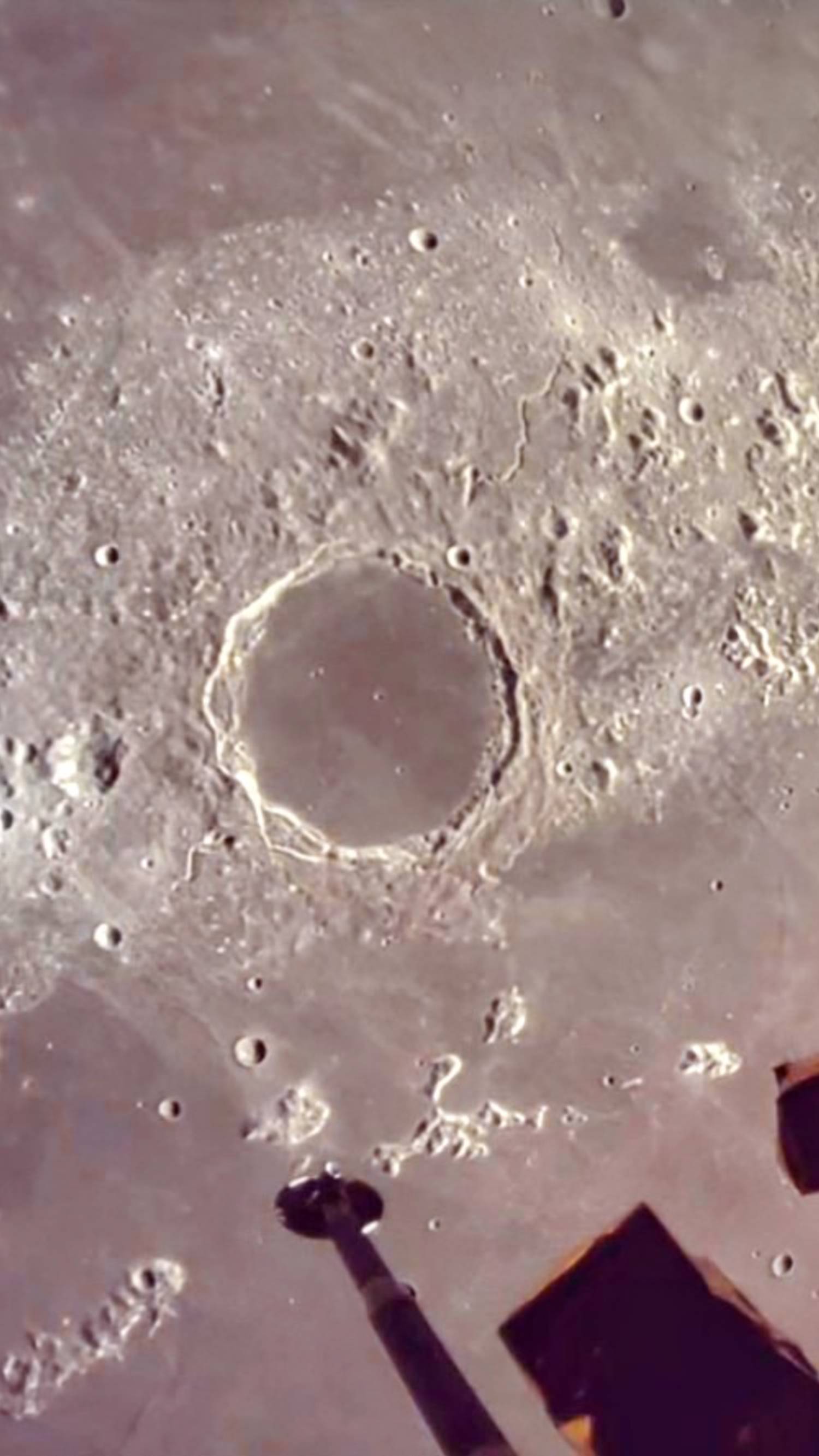 Видео кадры Луны с высоты 100 км🌘