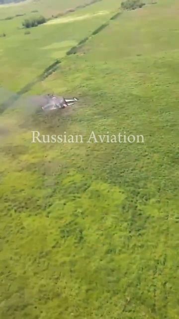 Вид на место падения сбитого Су-35С с борта поисково-спасательного отряда. Кадры- @svvaul10  Вое...