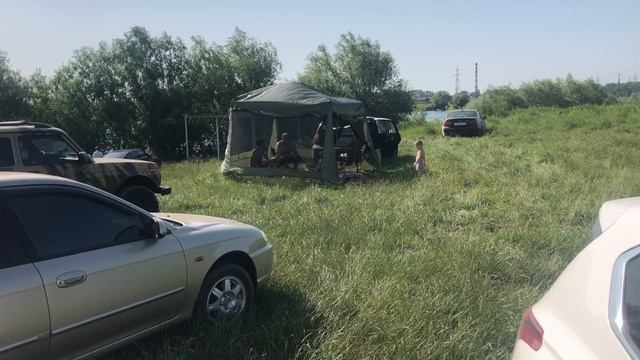 Пляжный сезон на озере