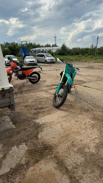 Приехали на трек! 
МКЖ ЖЕСТОВО