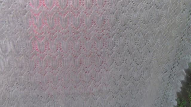 89507716355 Разные платочки с ажурной серединкой. Тёплые, натуральные, ласковые.