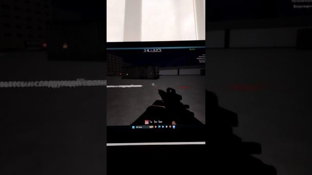 Играю в роблокс😃😃😃