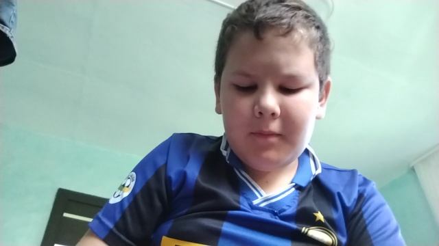 Мне нужен  этот дрон чтобы заснять для вас видео