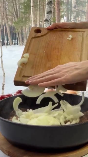 Куриная печень в сливочном соусе