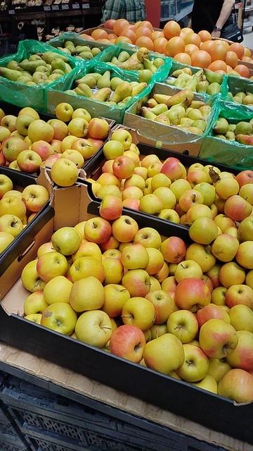 Вкусняшки, наливные яблочки 🍎 #влог #еда #мужскаякухня