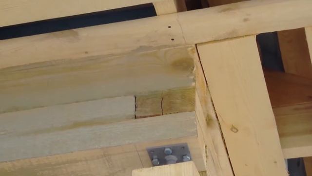 Дом из бруса 6х6 с мансардной крышей.