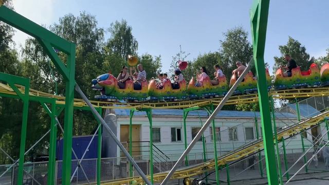 И вот мы сели на карусели