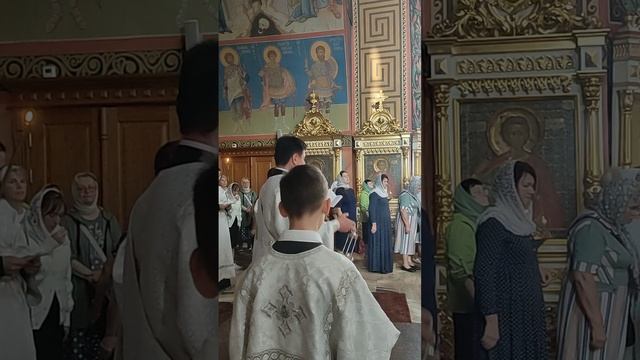 1000179853.mp4Упокой Господи усопших раб твоих.Троицкая суббота
