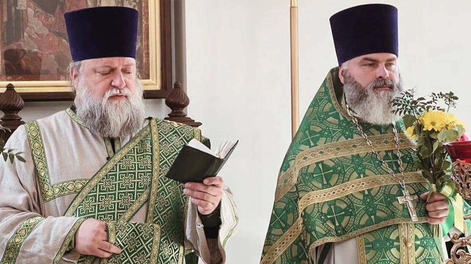 День Святой Троицы. Пятидесятница. Поздняя Литургия