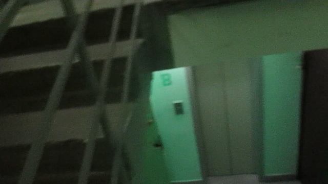 Лифт КМЗ-(модер. Мослифт) с новой ВП-Мослифт (9 этаж) @ г. Москва, ул. Кустанайская, д. 9к1-2 (2325)