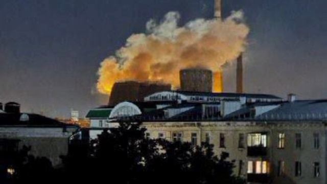 ‼️🇷🇺🏴☠Враг атакует тульский Новомосковск

Ресурсы врага публикуют фото дыма в районе Еврохима по